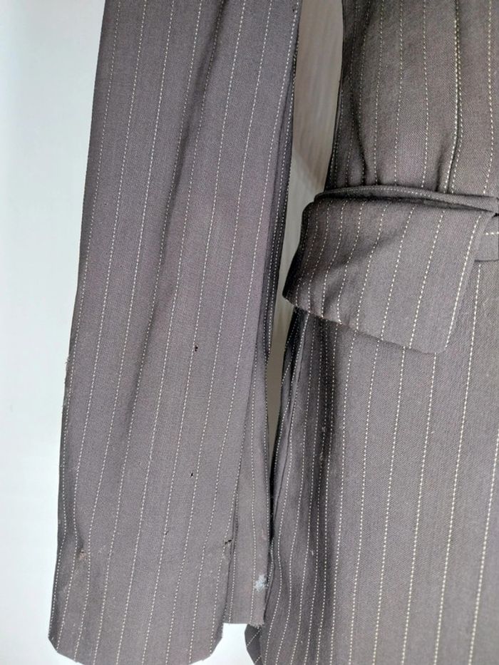 Blazer /veste classe givenchy plein de trous - photo numéro 3