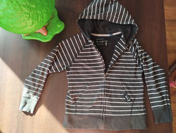 Gilet zippé 8 ans