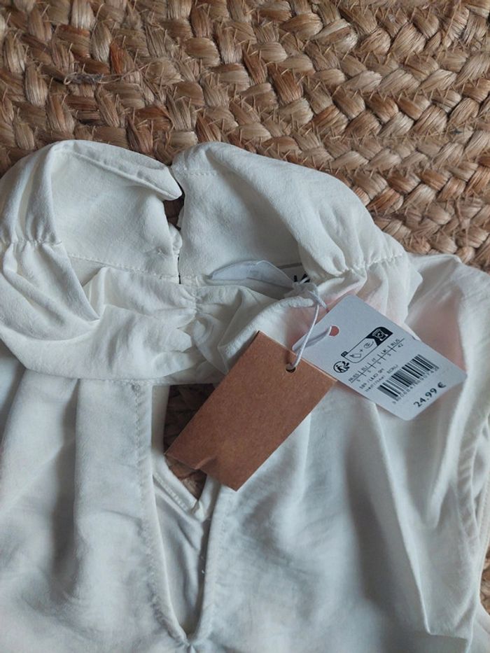 Blouse neuve valeur 24.99 naf naf blanche t S - photo numéro 2