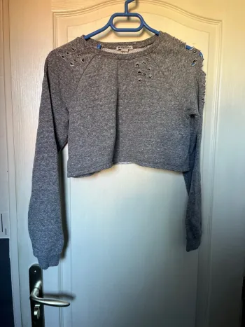 Pull court à trous Forever 21 taille S