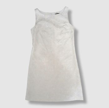 Robe Sinéquanone Paris Taille 42 – Made in France – Blanche texturée – Élégante
