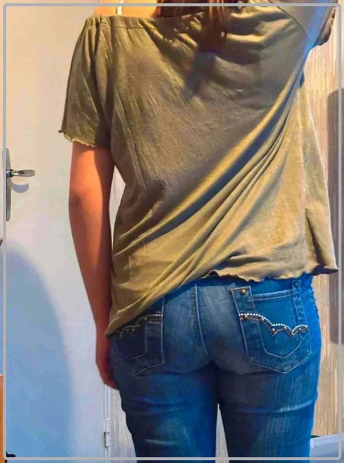 T shirt taille 40 - photo numéro 2