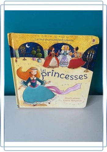 Livre à toucher les tout doux scintillant usborne les princesses
