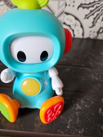 Robot interactif Elasto Robot Infantino