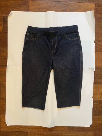 Pantacourt couleur bleu brut/ foncé kiabi xs/s