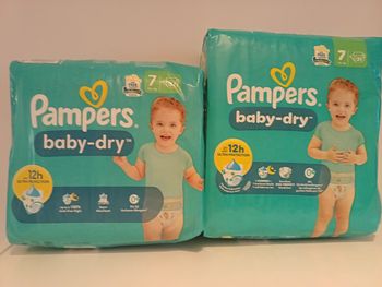 Couches pampers taille 7