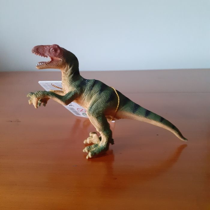 figurines neuves Dinosaures *Velociraptore & Brachiosaure - photo numéro 3