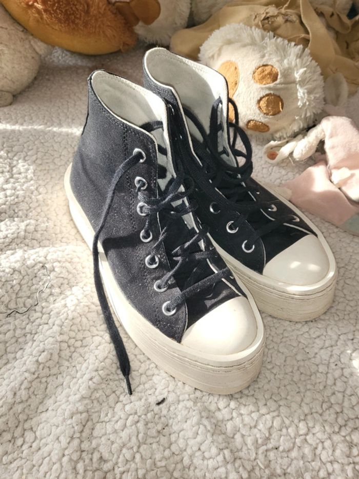 Converse