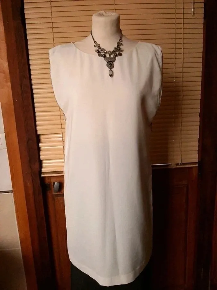Robe blanc cassé "Grain de Malice" Taille 40 - photo numéro 2