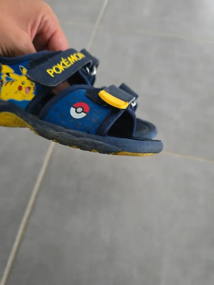 Sandales pokemon - photo numéro 5