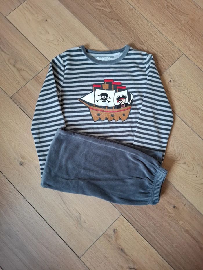 Pyjama pirates