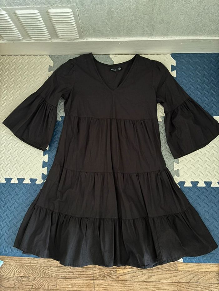 Robe à volant babydoll noir boohoo taille 36