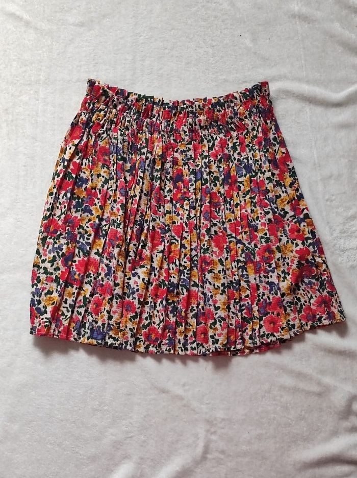 Jupe courte plissé taille unique - photo numéro 2