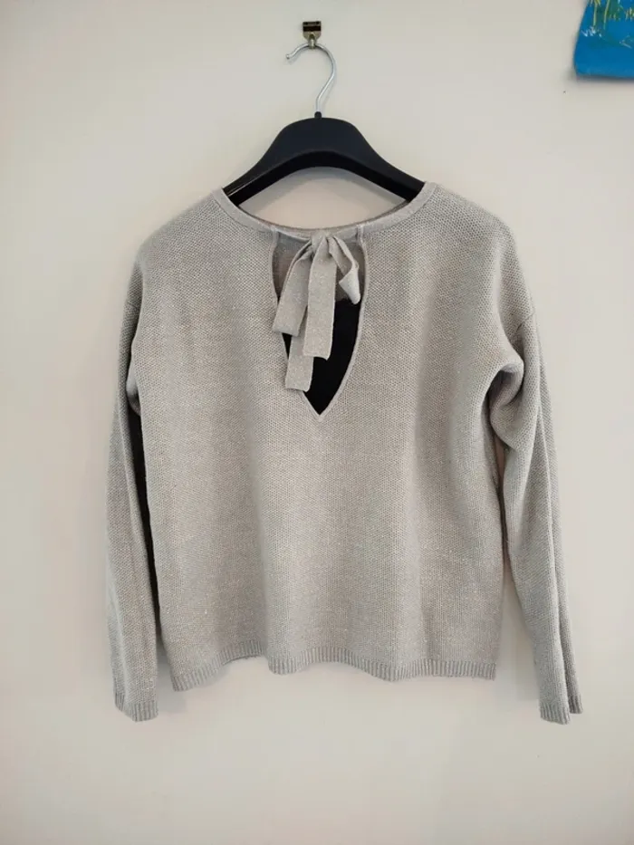 Pull gris clair - photo numéro 2
