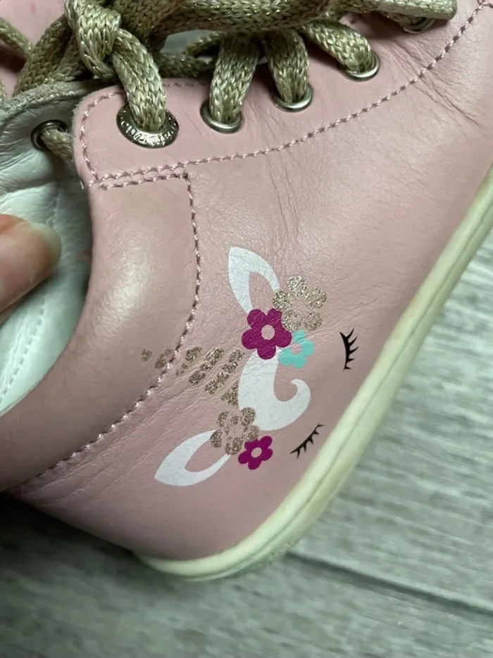 Chaussures Naturino 23 Rose avec lacets doré Motif licorne - photo numéro 7