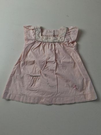 Jolie robe sans manche 3 mois