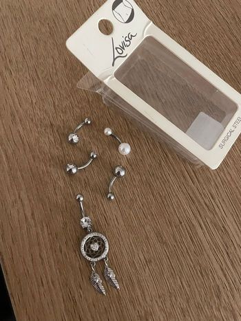 Piercing, nombril
