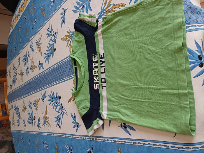 5 tee shirts garçons Taille 4 ans - photo numéro 7