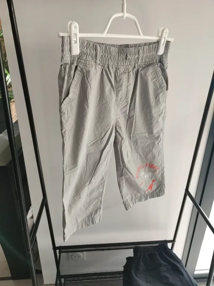 Pantacourt garçon taille 12 ans