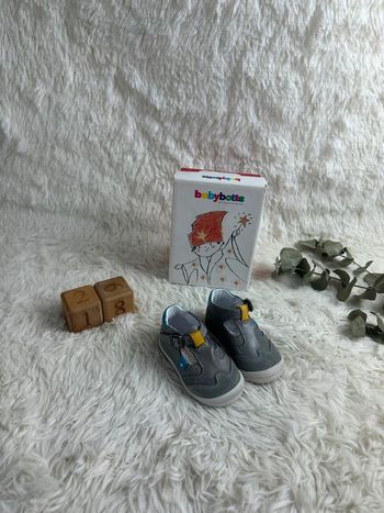 Paire de sandales Babybotte taille 18
