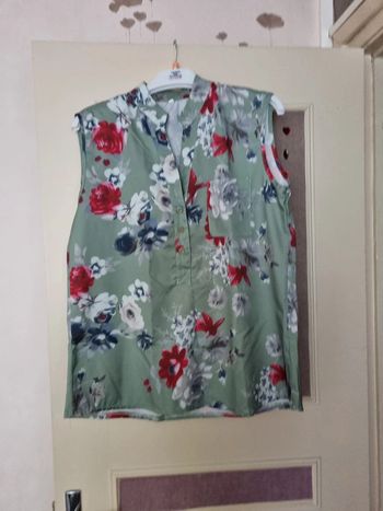 Blouse sans manches