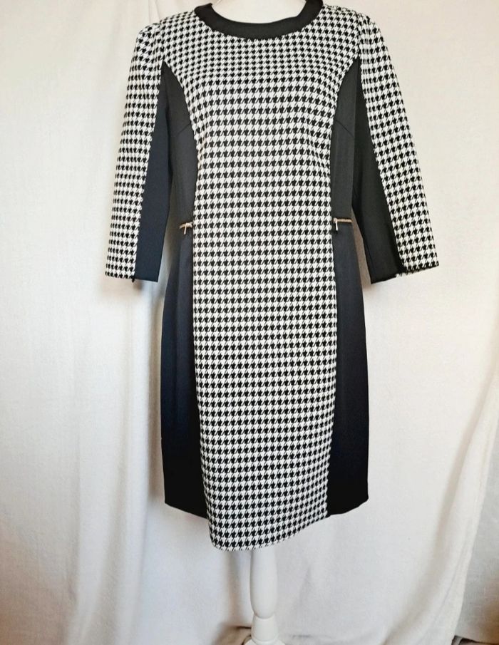 Robe H&M taille 46 pied de poule et noir