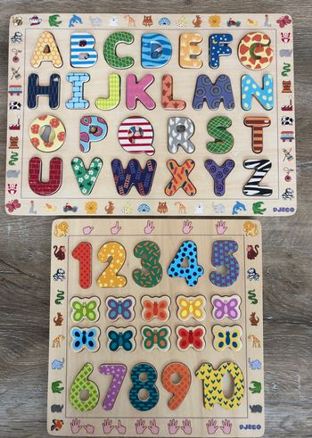 2 puzzle bois Djeco