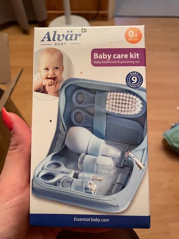 Trousse manucure bébé