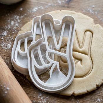 Emporte-pièce Main Signe Peace and Love, Découpoir Biscuit Sablé Pâte à Sucre