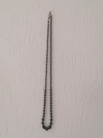 Collier perle noire brillante