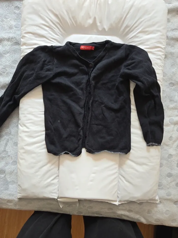 Gilet fille taille 6 ans - photo numéro 2
