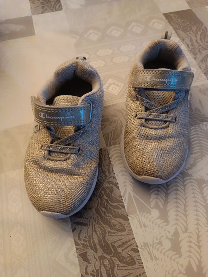 Baskets pailletées P26