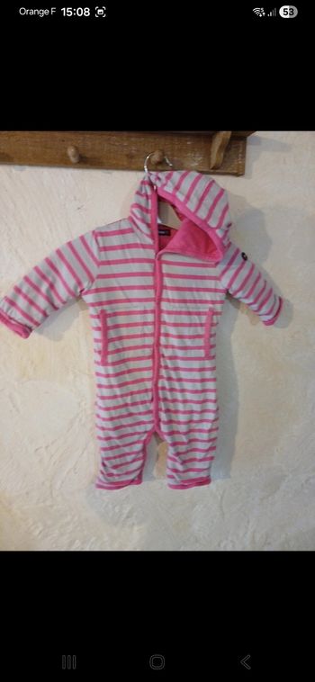Combinaison bébé taille 12 mois