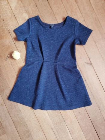 Magnifique robe bleu nuit