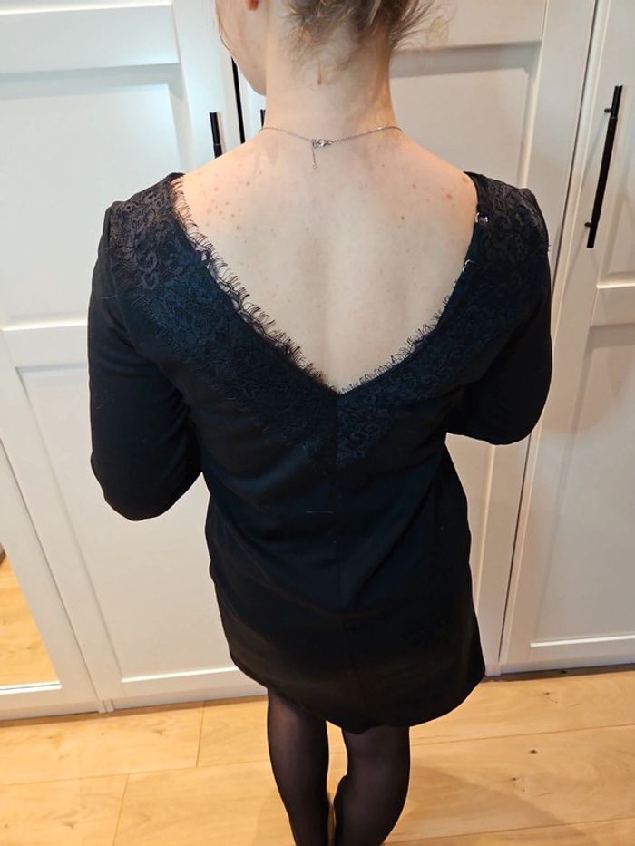 Robe noire manoukian taille 38 - photo numéro 2