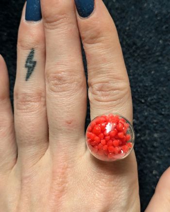 Bague en verre ronde style pylônes