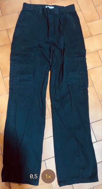 Pantalon cargo noir stradivarius 38