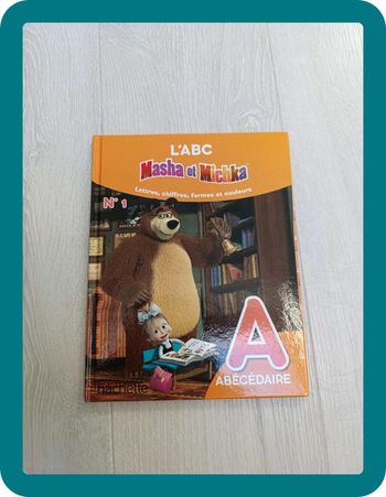 Livre A Masha et michka