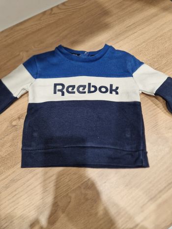 Pull Reebok 9 mois