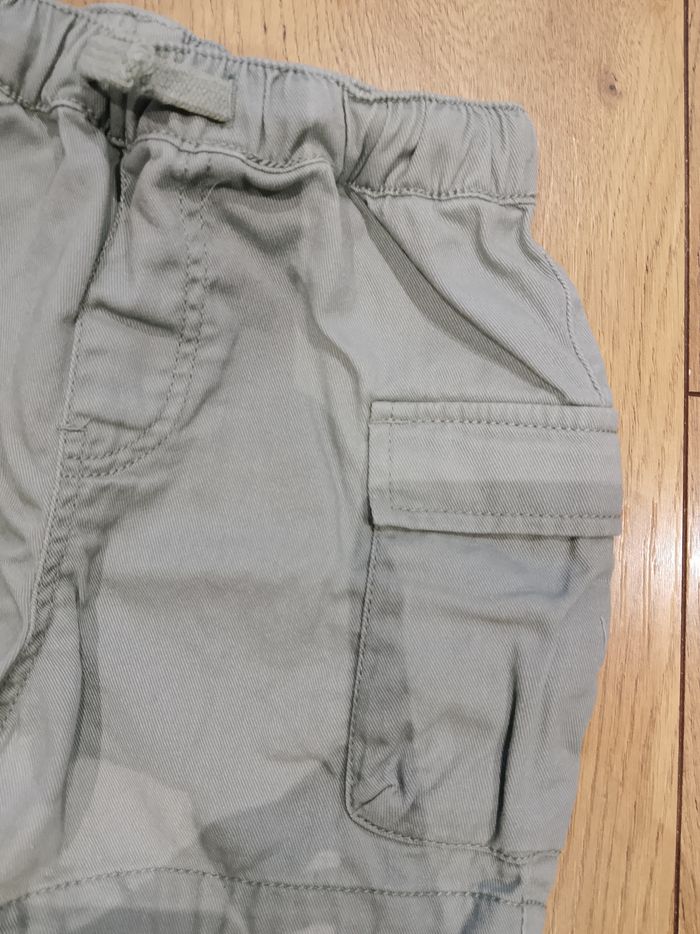 Short vert/gris bébé garçon 86cm soit 18/24 mois h&m - photo numéro 2