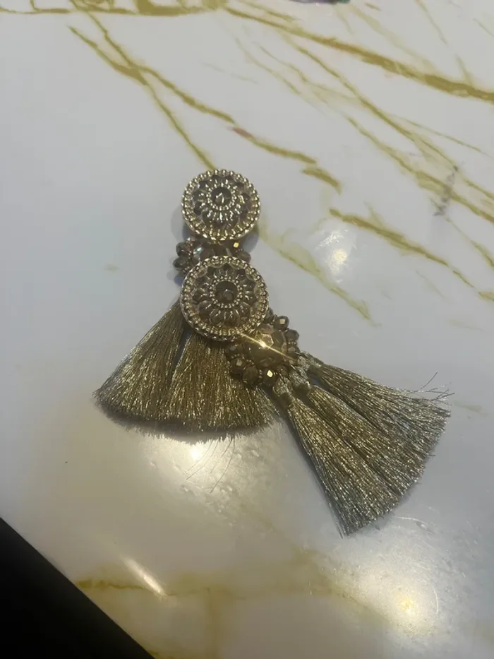 Boucle d oreille dorée pendantes - photo numéro 2
