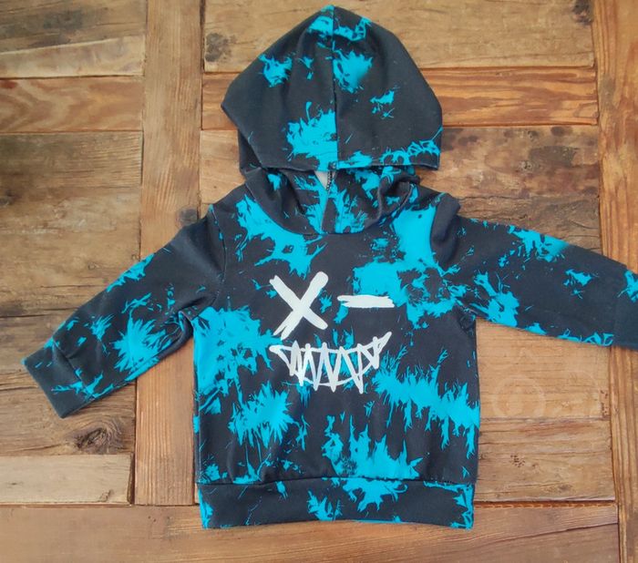 Sweat taille 9 mois