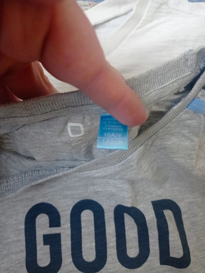Lot t-shirts 10ans - photo numéro 7