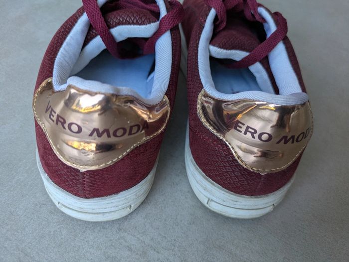 Belles baskets vero Moda - photo numéro 2