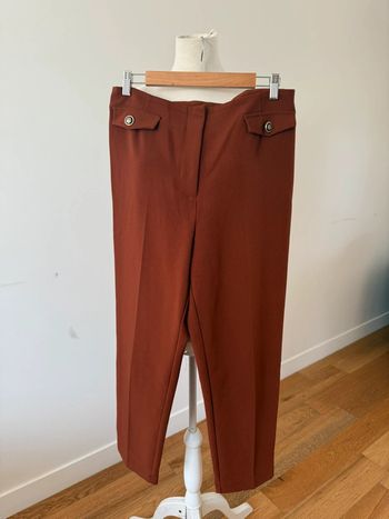 Jolie pantalon classe 40/L