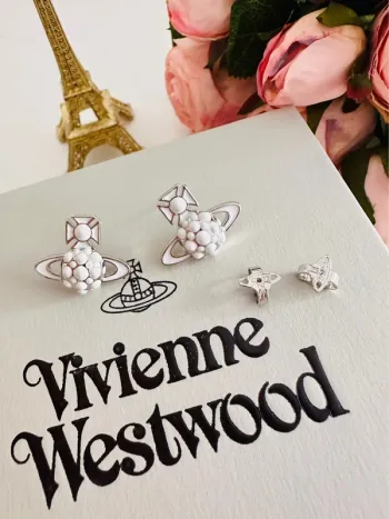 🪐Boucles d’oreilles Vivienne Westwood orbite argenté émail blanc