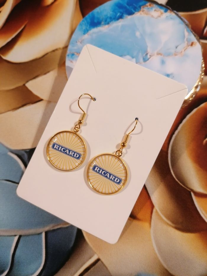 Boucle d'oreille ricard - photo numéro 2