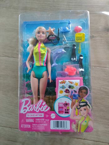 Barbie plongée 