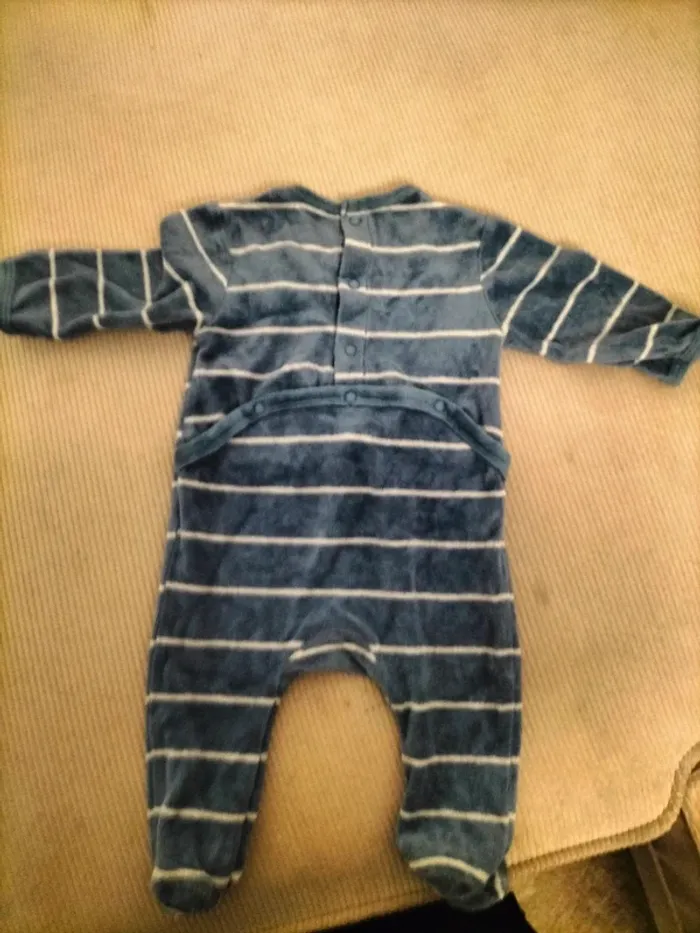 Pyjama bébé 3 mois - photo numéro 2