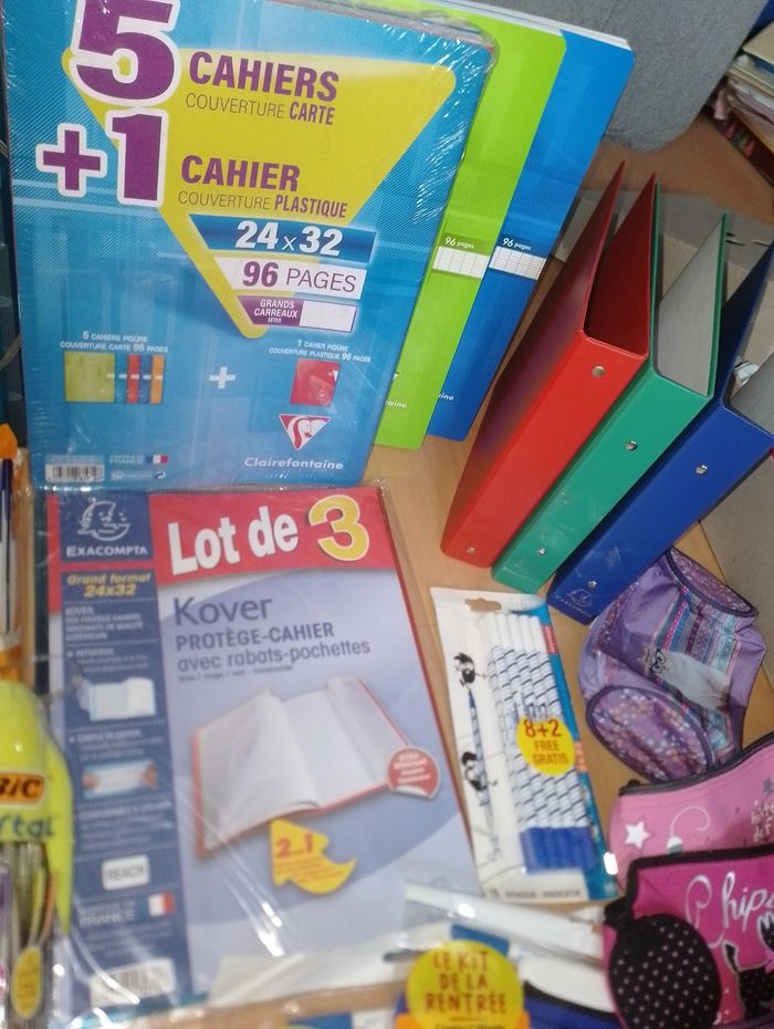 Gros lot fournitures scolaires collegien neuf - photo numéro 4